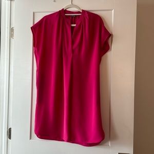 Vince mandarin collar magenta sac dress with pockets